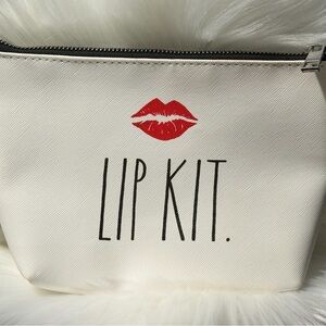RD Lip Kit Bag